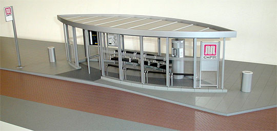 Bus shelter with removable roof